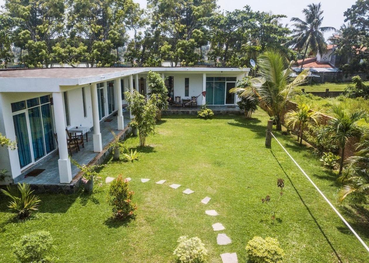 Lost Paradise Sri Lanka Mirissa Eksteriør billede