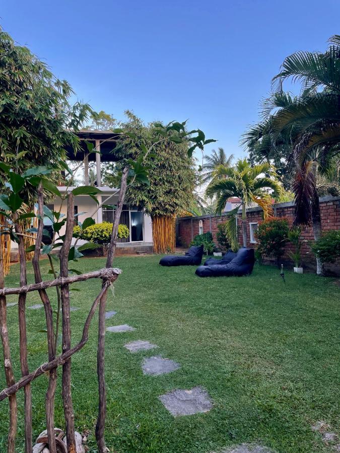 Lost Paradise Sri Lanka Mirissa Eksteriør billede